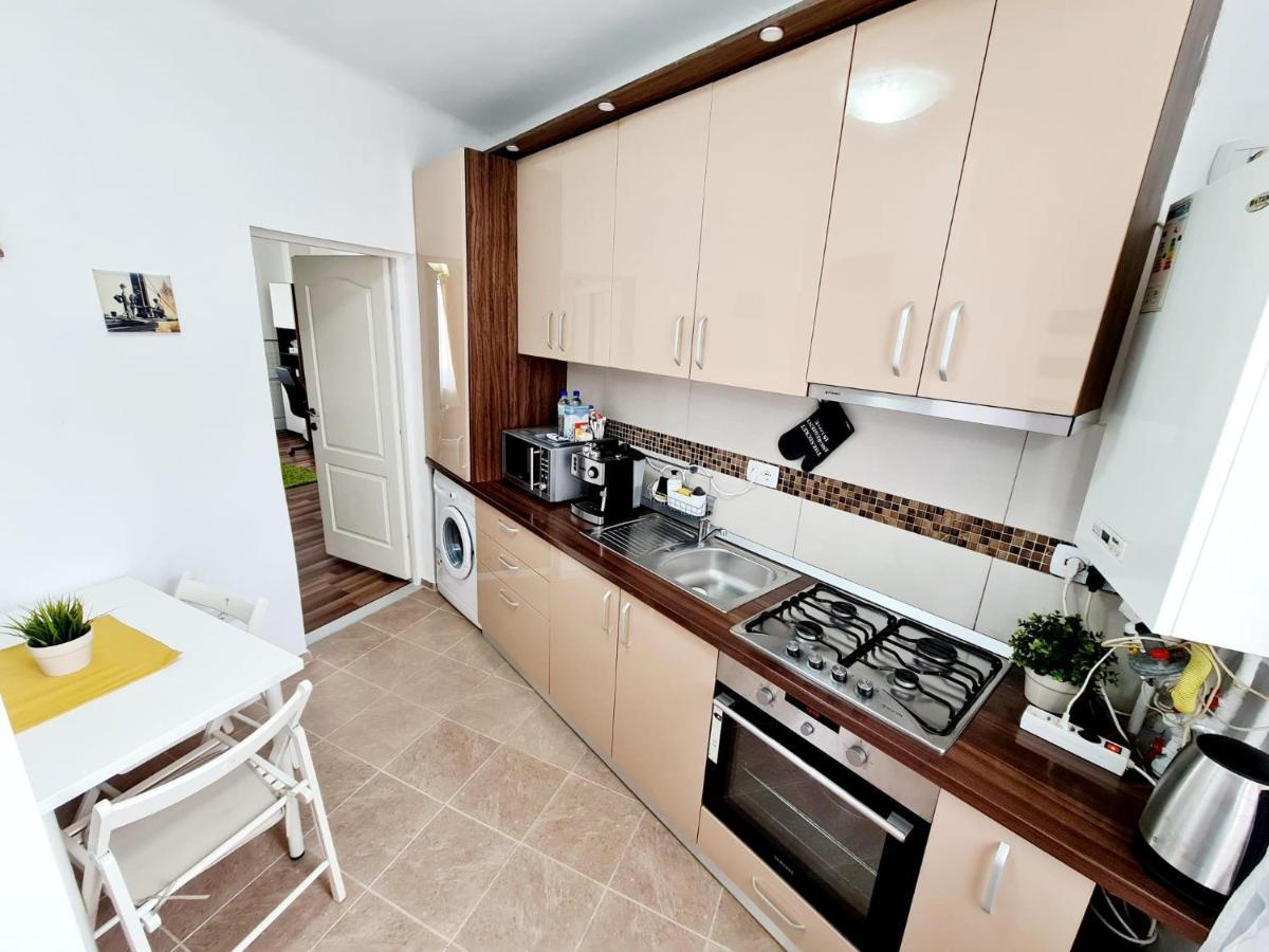 Central Old City Center Studio Universitate Coltea - Cav9 Apartment Bukarest