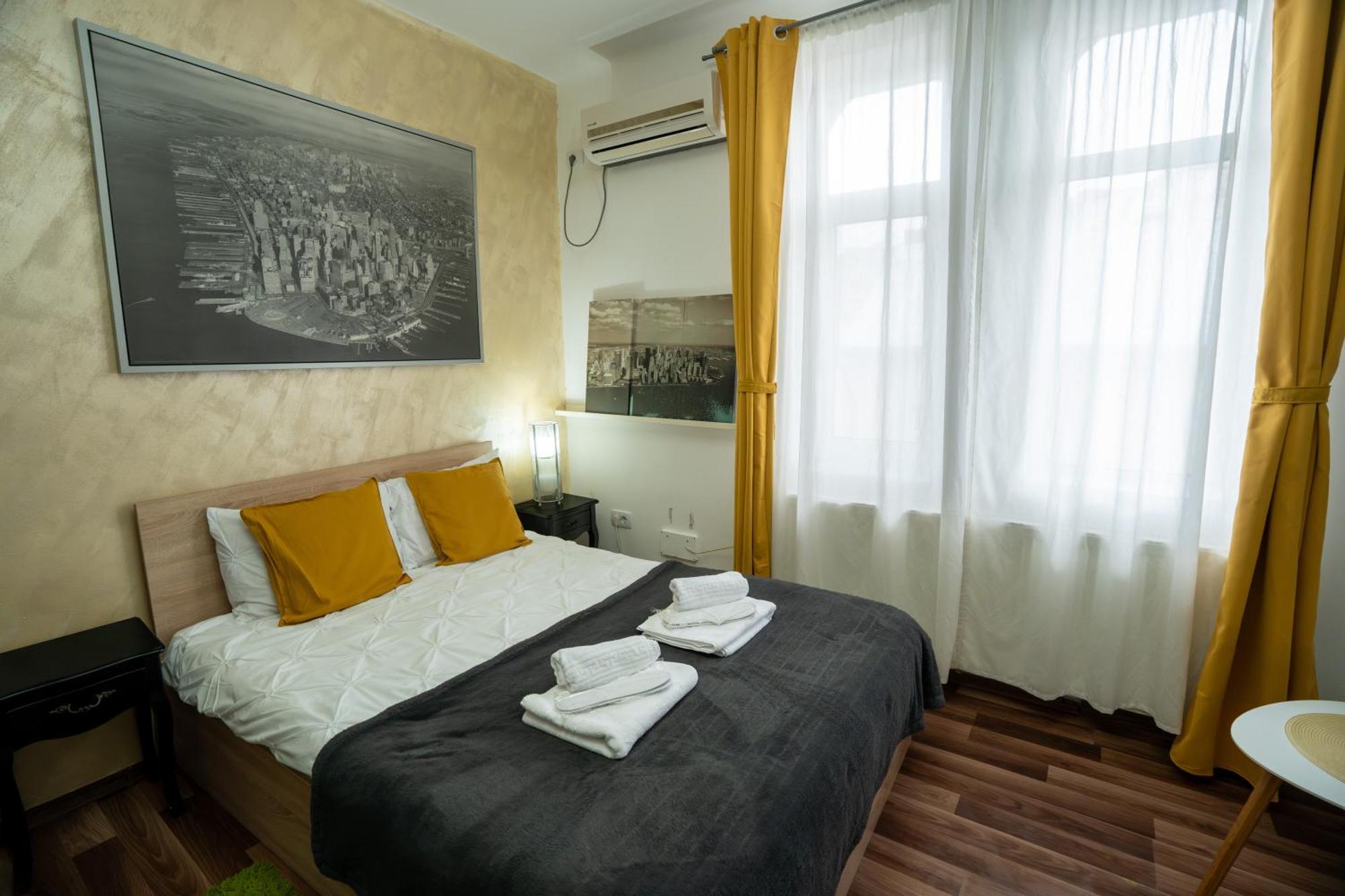 Apartment Central Old City Center Studio Universitate Coltea - Cav9