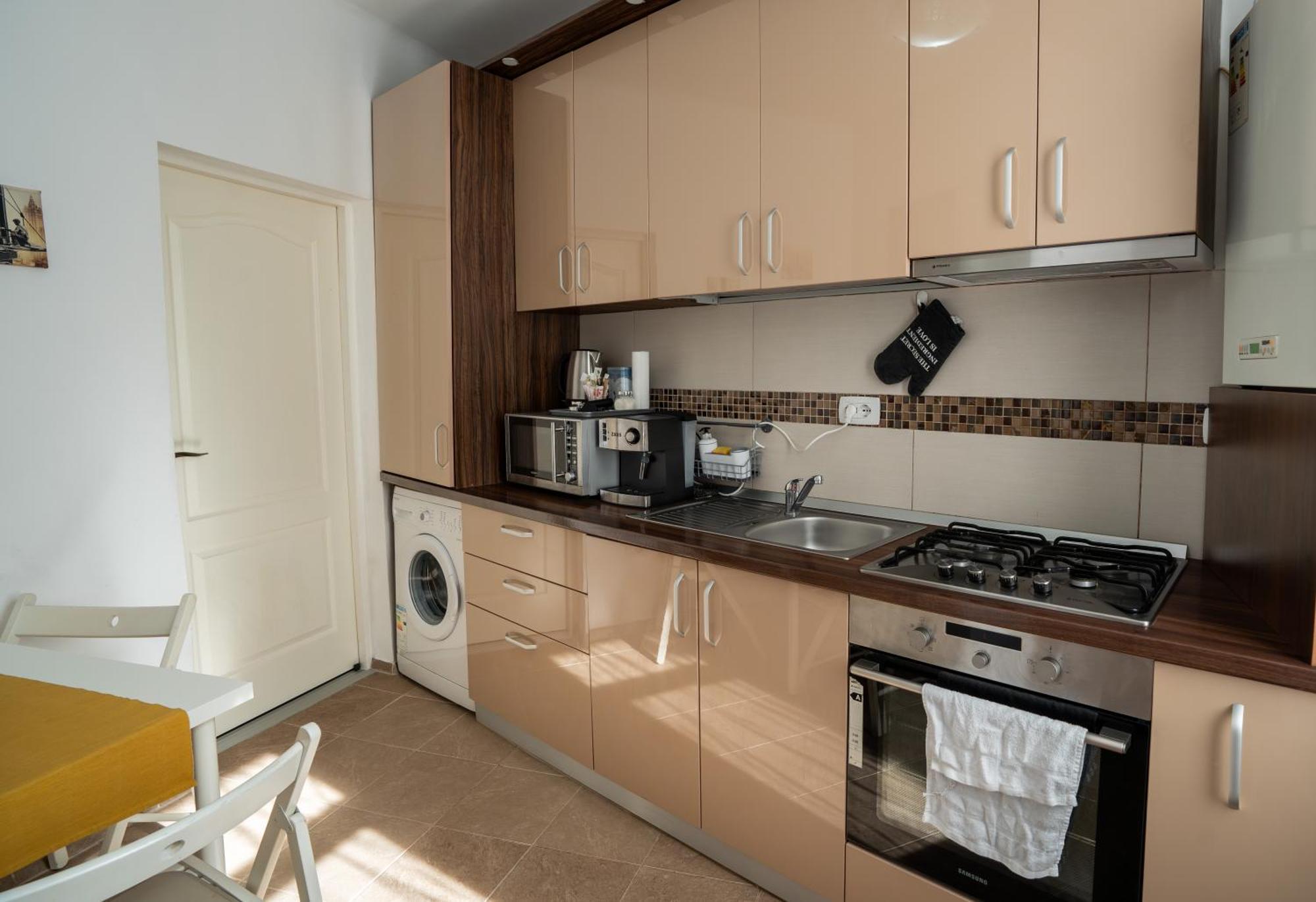 Apartment Central Old City Center Studio Universitate Coltea - Cav9 *