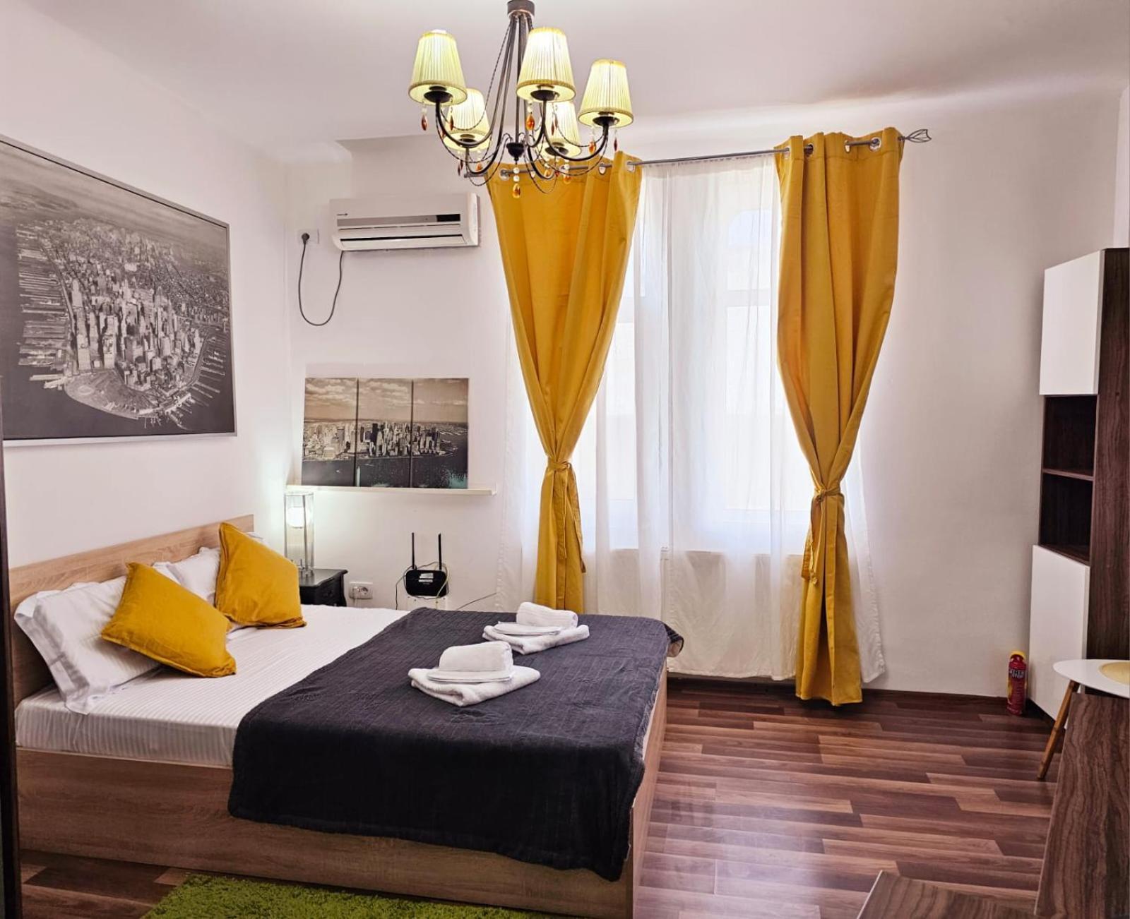 Central Old City Center Studio Universitate Coltea - Cav9 Apartment Bukarest